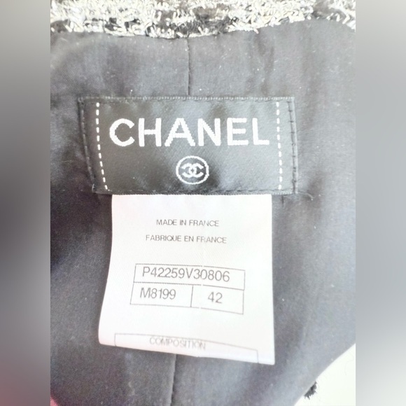 Chanel Black Silver Jacket & Skirt set CC Gripoix buttons Wool blend Vintage 40 - Picture 13 of 14